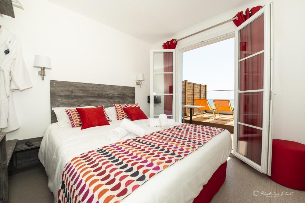 Hotel George Sand ลาแซน-ซูร์-แมร์ ภายนอก รูปภาพ